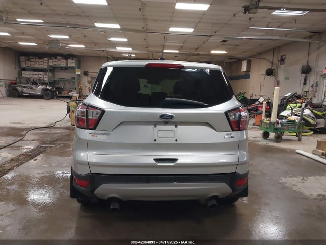 1FMCU9G94HUE11492 Ford ESCAPE SE