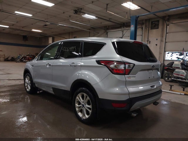 1FMCU9G94HUE11492 Ford ESCAPE SE