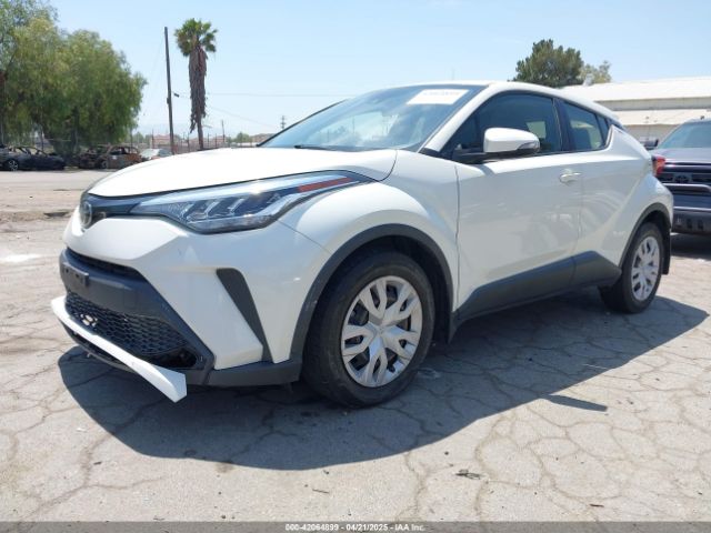 JTNKHMBX3L1074882 Toyota C-HR LE