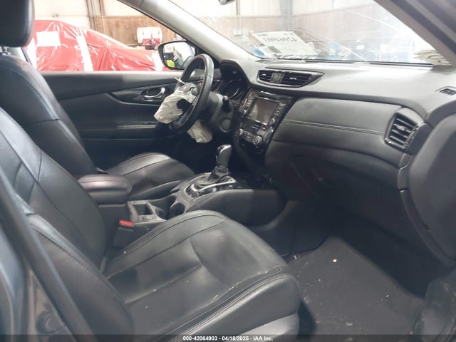 5N1AT2MV9KC806249 Nissan Rogue Sl