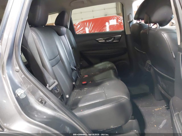 5N1AT2MV9KC806249 Nissan Rogue Sl