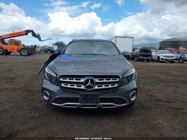 WDCTG4EB1JJ394432 Mercedes-Benz m270