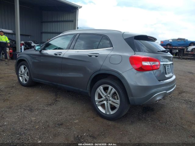 2018 MERCEDES-BENZ GLA 250 WDCTG4EB1JJ394432 Photo 2