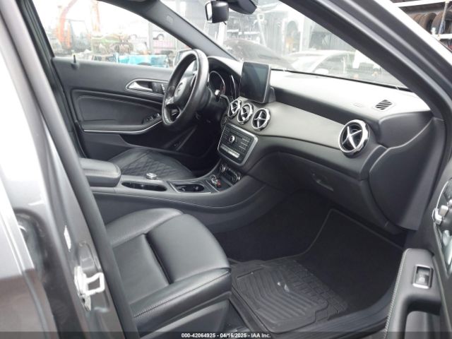 2018 MERCEDES-BENZ GLA 250 WDCTG4EB1JJ394432 Photo 4