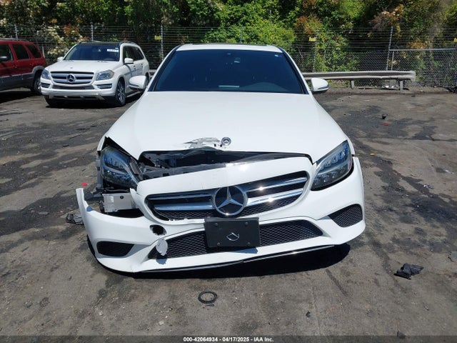 55SWF8EB3KU297396 Mercedes-Benz C 300 4matic