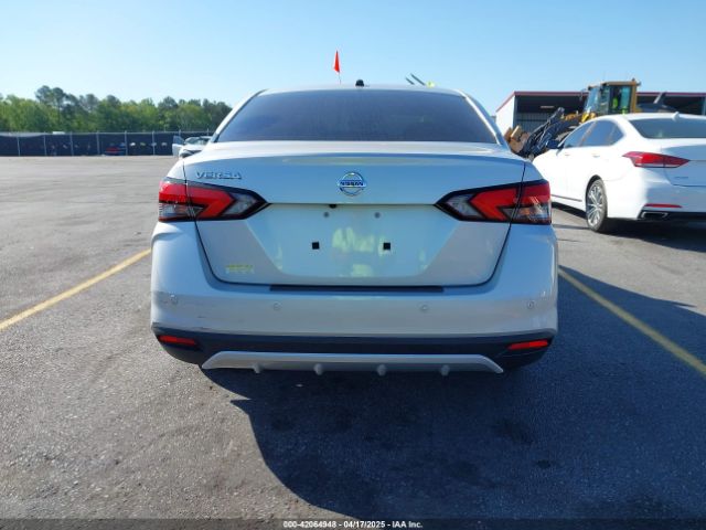 3N1CN8DV7LL811887 Nissan Versa S Xtronic Cvt