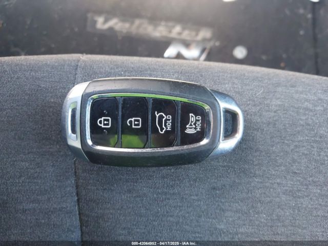 2020 HYUNDAI VELOSTER KMHTH6AB1LU027676 Photo 10