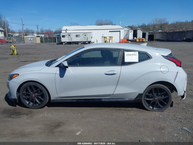 KMHTH6AB1LU027676 Hyundai Veloster Turbo R-spec