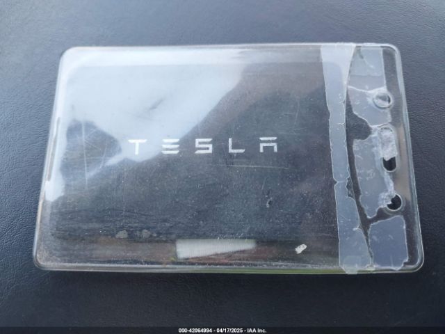 5YJ3E1EB7MF981272 Tesla 2021