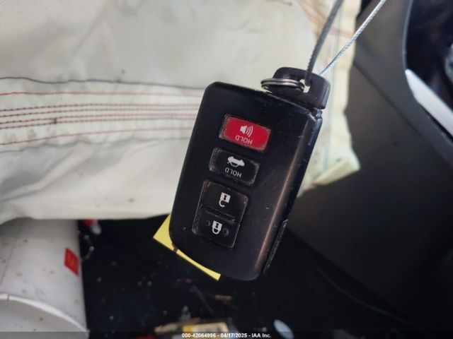 2T1BURHE6HC848919 Toyota Corolla Xse