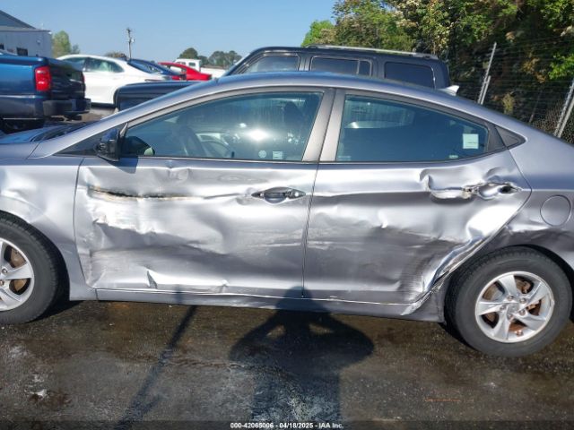 5NPDH4AE7FH558578 Hyundai ELANTRA SE