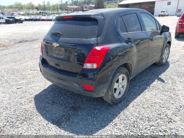 3GNCJKSB0KL371838 Chevrolet TRAX LS