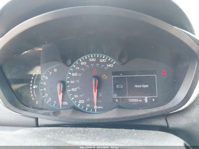 3GNCJKSB0KL371838 Chevrolet TRAX LS