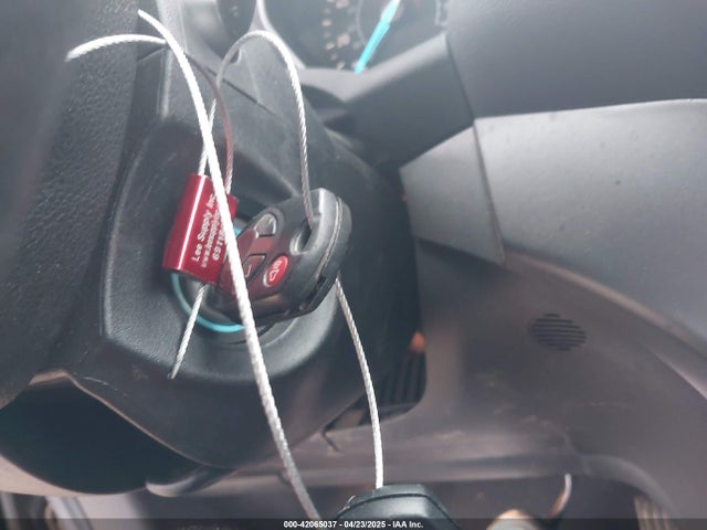 1FMCU0F79HUA99018 Ford ESCAPE S