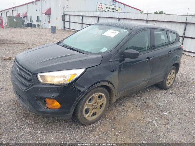 1FMCU0F79HUA99018 Ford ESCAPE S
