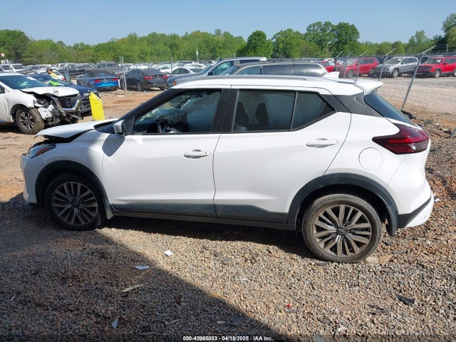 3N1CP5CV3NL523376 Nissan Kicks Sv Xtronic Cvt