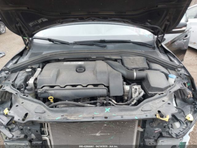YV4902DZ4E2554386 Volvo Xc60 T6 R-design Platinum