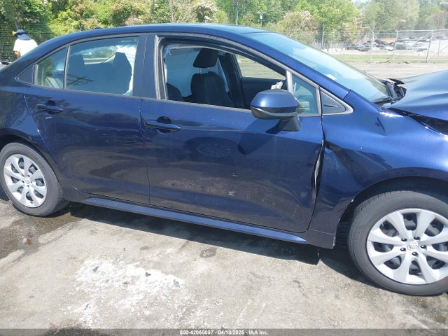 Toyota COROLLA LE 2021 JTDEPMAE7MJ175297 Image 13