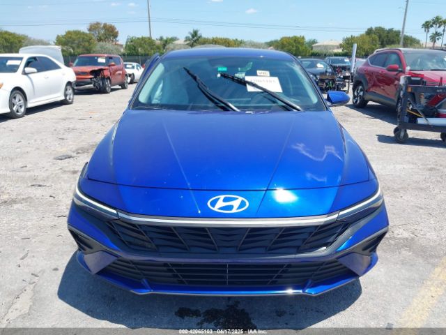 KMHLM4DG9RU707017 Hyundai ELANTRA SEL
