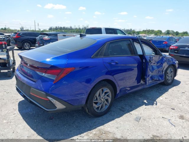 KMHLM4DG9RU707017 Hyundai ELANTRA SEL