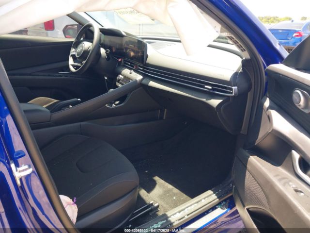 KMHLM4DG9RU707017 Hyundai ELANTRA SEL