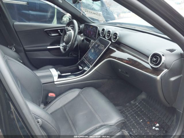 W1KAF4HB1NR063875 Mercedes-Benz C 300 4matic