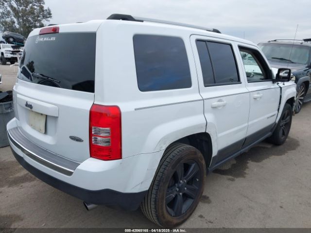 1C4NJPFA1GD526524 Jeep Patriot High Altitude Edition