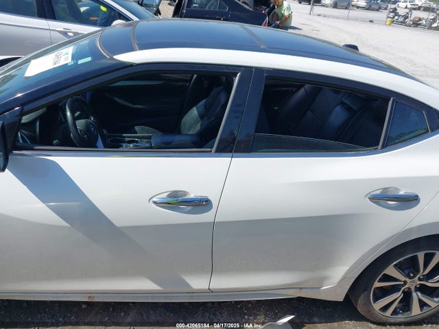 1N4AA6AP0GC379421 Nissan Maxima 3.5 Sl