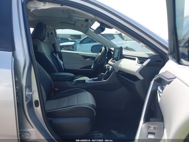 4T3RWRFV1MU040120 Toyota Rav4 Hybrid Xle