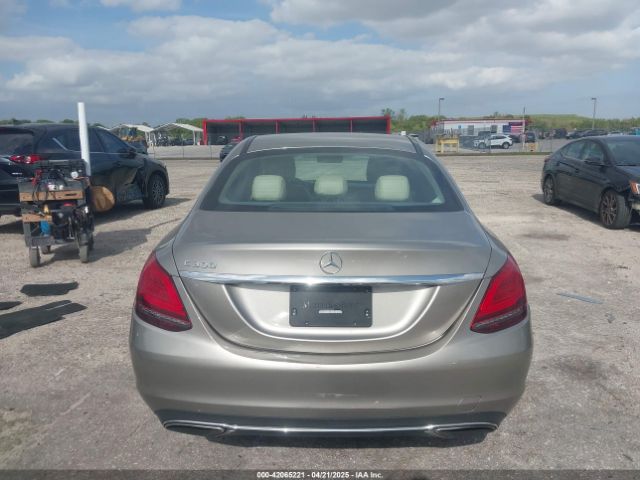 55SWF8DB3KU295407 Mercedes-Benz C 300