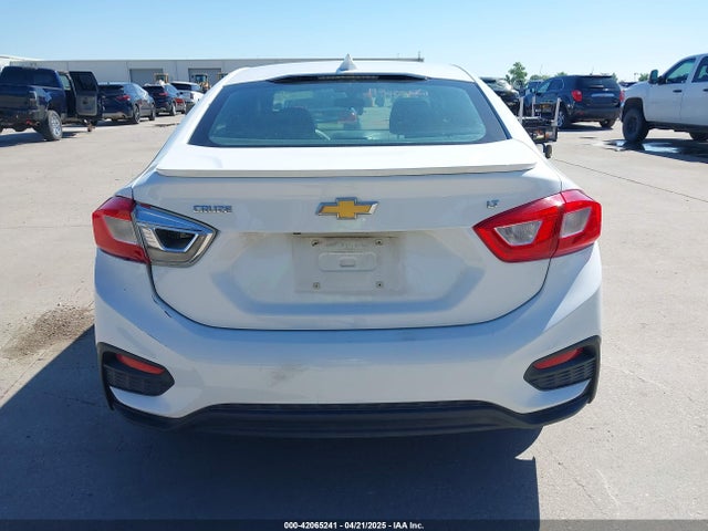 1G1BE5SM1H7191205 Chevrolet Cruze Lt Auto