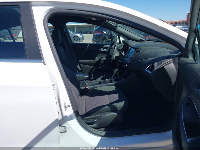 1G1BE5SM1H7191205 Chevrolet Cruze Lt Auto