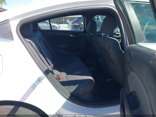 1G1BE5SM1H7191205 Chevrolet Cruze Lt Auto