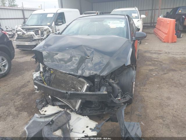 5NPD74LF3JH316095 Hyundai ELANTRA SE