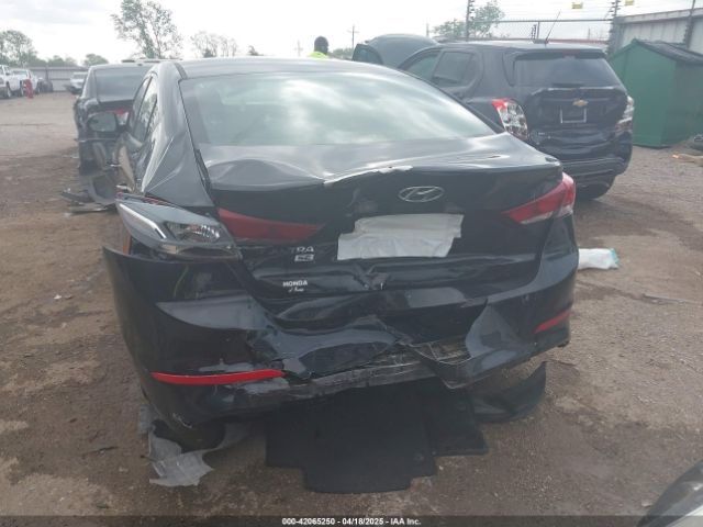 5NPD74LF3JH316095 Hyundai ELANTRA SE