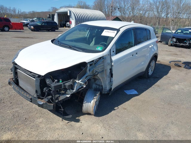 KNDPMCAC8K7534967 KIA Sportage Lx