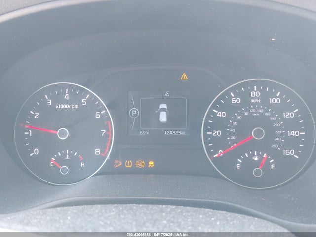KNDPMCAC8K7534967 KIA Sportage Lx