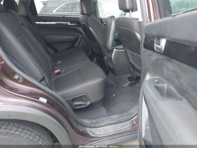 5XYKT3A69FG558923 KIA SORENTO LX