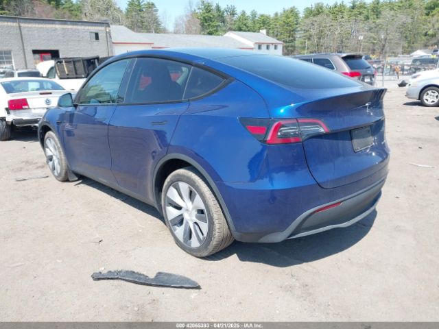 2024 TESLA MODEL Y 7SAYGDEE7RA240977 Photo 2