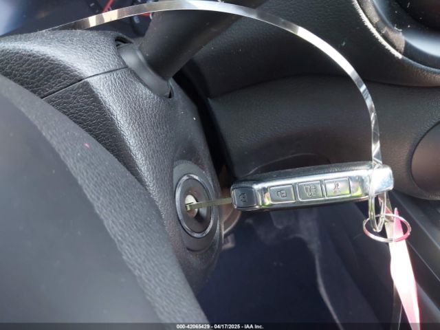 KNDJ23AUXM7782919 KIA SOUL S