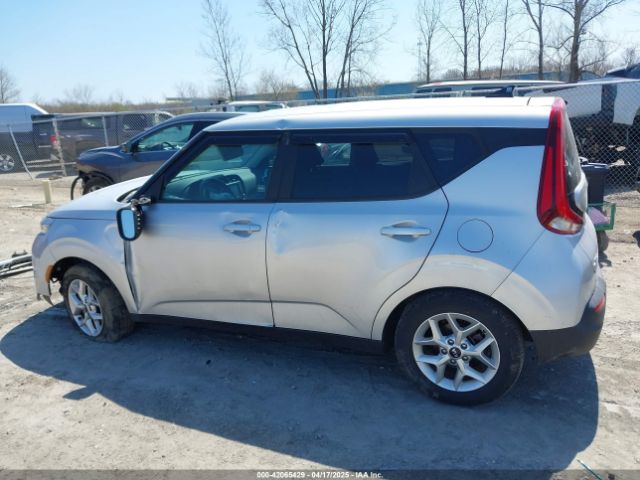 KNDJ23AUXM7782919 KIA SOUL S