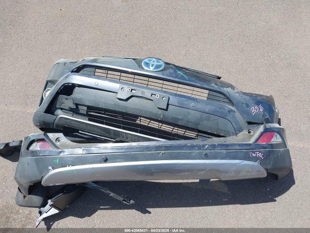 42065431 :رقم المزاد ، JTMRJREV2HD136275 vin ، 2017 Toyota Rav4 Hybrid Xle مزاد بيع