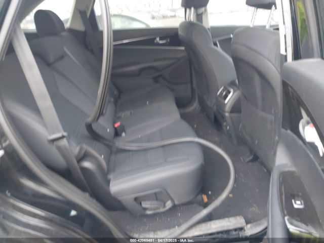 5XYPG4A36KG558975 KIA Sorento 2.4l Lx