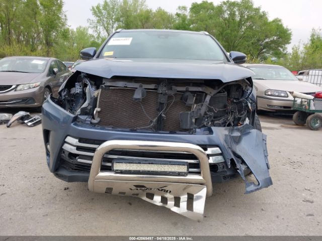 5TDDZRFH5JS880457 Toyota Highlander Limited