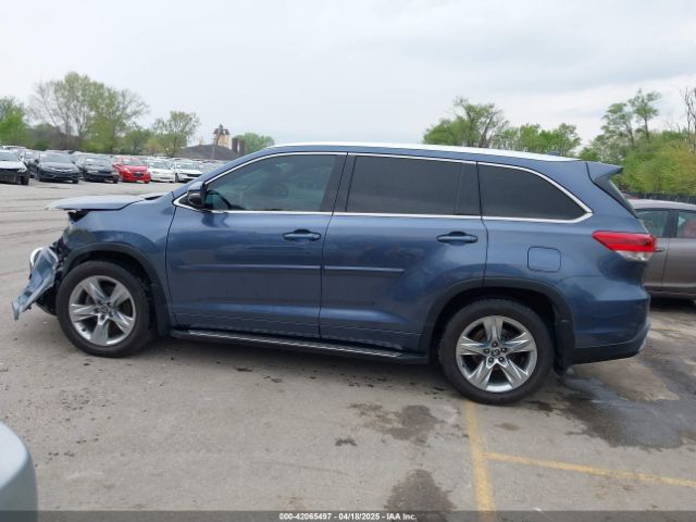 5TDDZRFH5JS880457 Toyota Highlander Limited