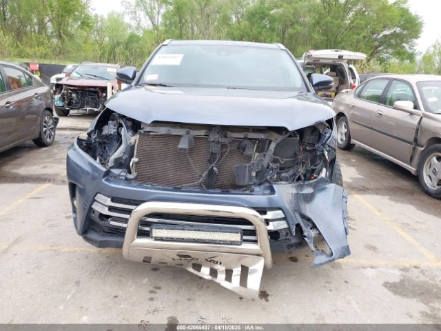 5TDDZRFH5JS880457 Toyota Highlander Limited