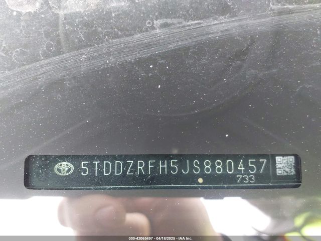 5TDDZRFH5JS880457 Toyota Highlander Limited