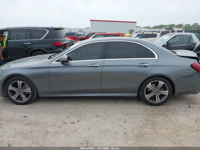 WDDZF4JB7JA357139 Mercedes-Benz E 300