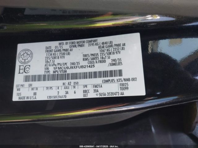 1FMCU9J9XFUB21425 Ford Escape Titanium