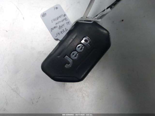 1C6HJTAG1ML572638 Jeep Gladiator California Edition 4x4
